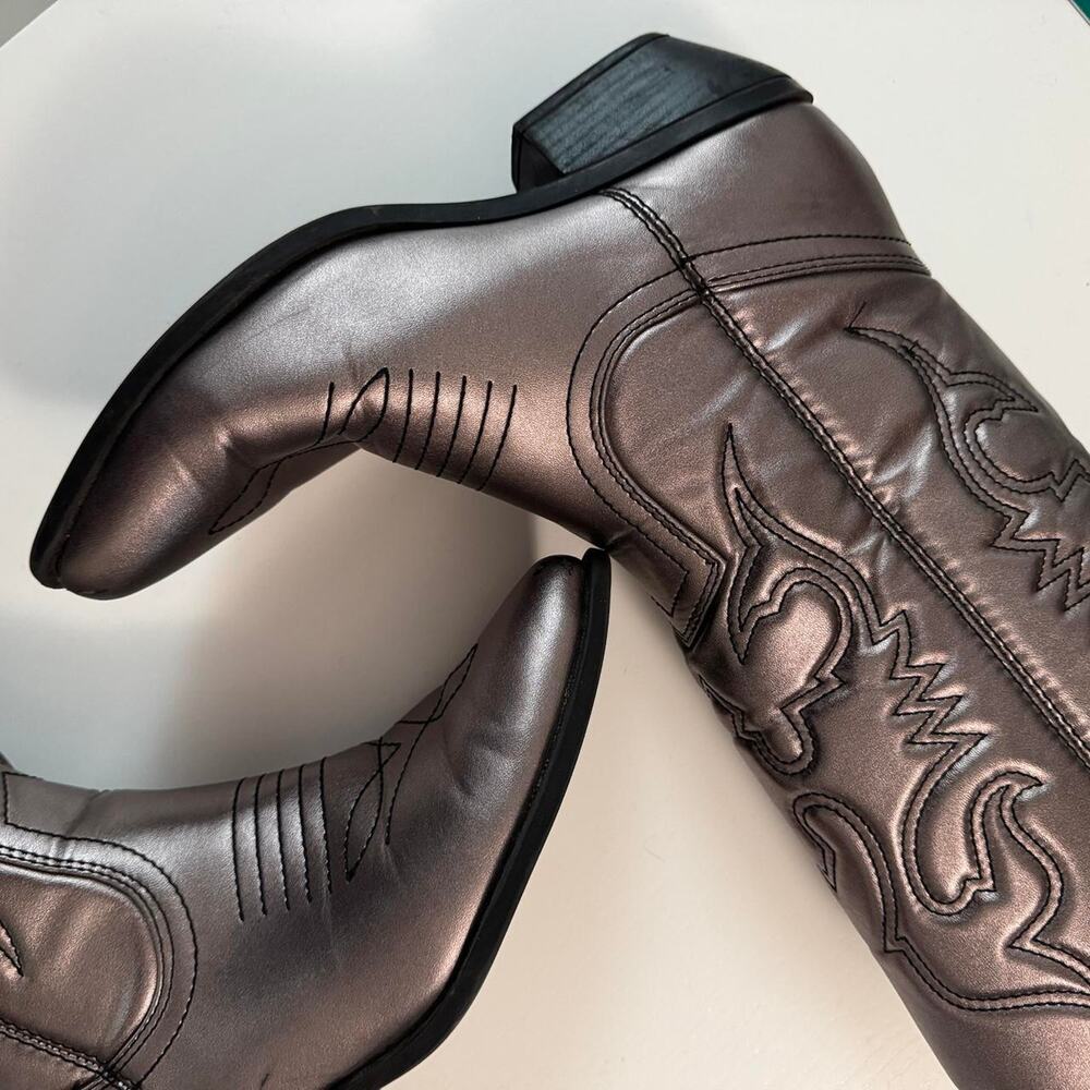 Y2K Vibes Metallic Gunmetal Cowboy Boots Western Stitched Silver Shiny